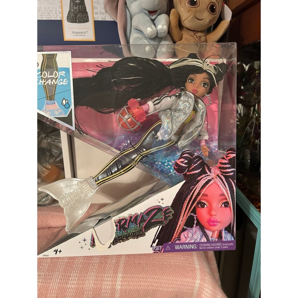 Mermaze Color change fashion doll Jordie
